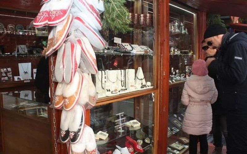 Sarajevske zanatlije u kućici Original Sarajevo Quality
